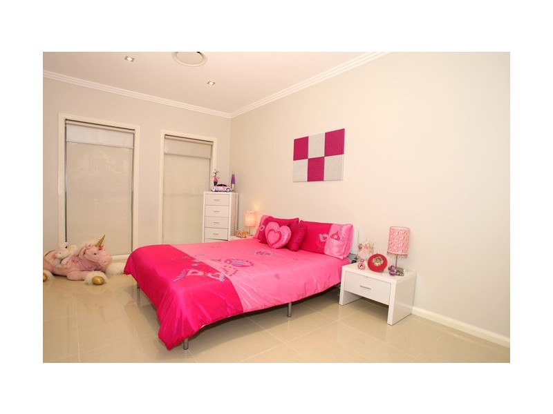 West Hoxton NSW 2171