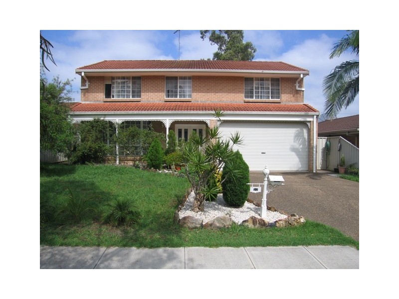 22 Lyrebird Crescent, Green Valley NSW 2168