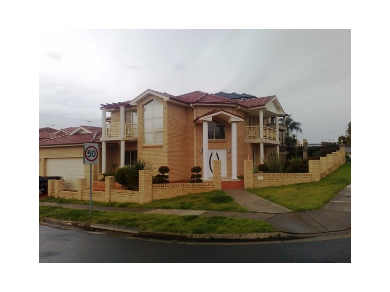 Edensor Park NSW 2176