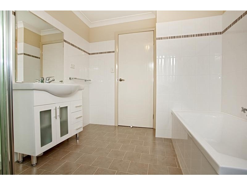 Hoxton Park NSW 2171