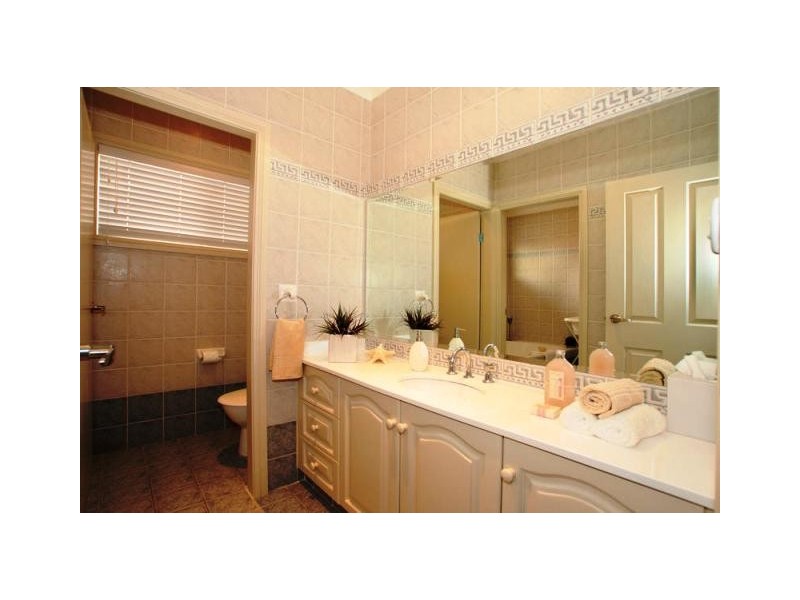 Bossley Park NSW 2176