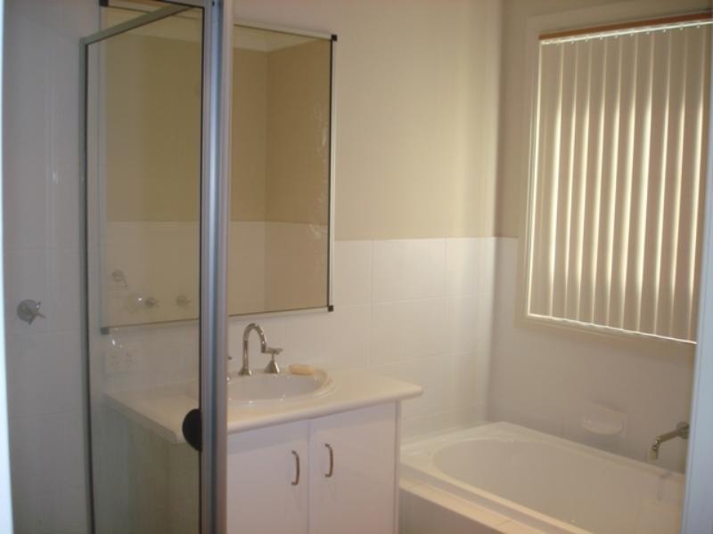 56 Riddell Street, West Hoxton NSW 2171