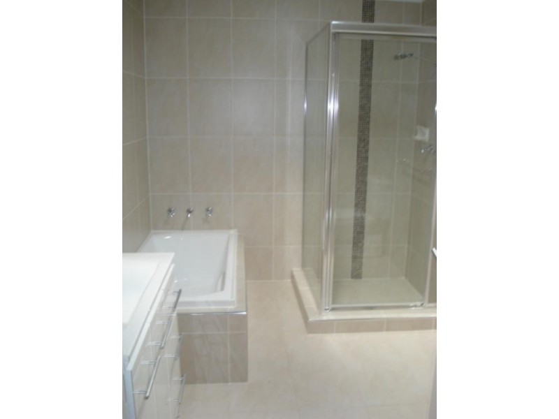 West Hoxton NSW 2171