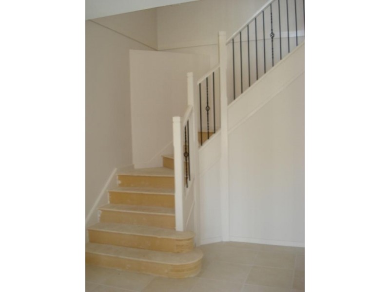 West Hoxton NSW 2171