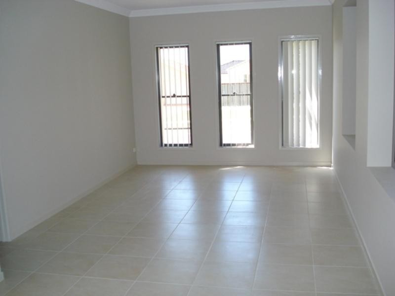 West Hoxton NSW 2171