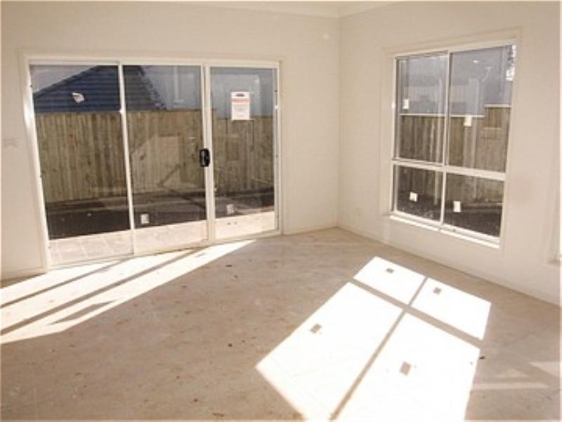 West Hoxton NSW 2171