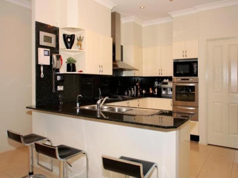 West Hoxton NSW 2171