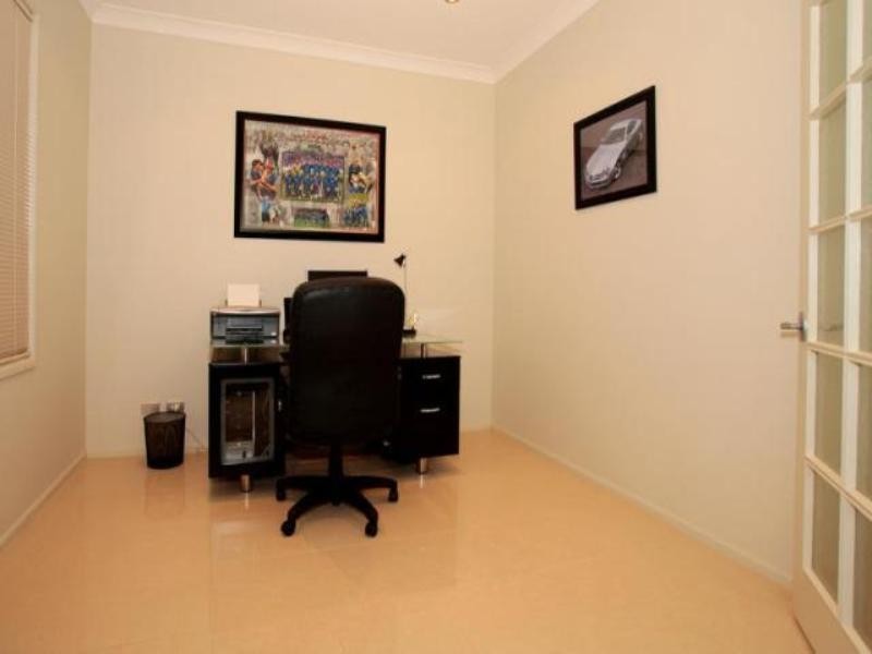 West Hoxton NSW 2171