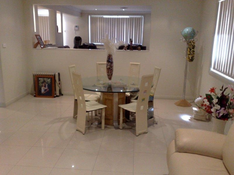 West Hoxton NSW 2171