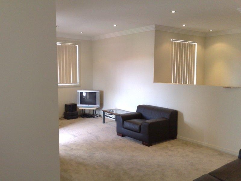 West Hoxton NSW 2171