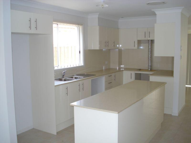 West Hoxton NSW 2171