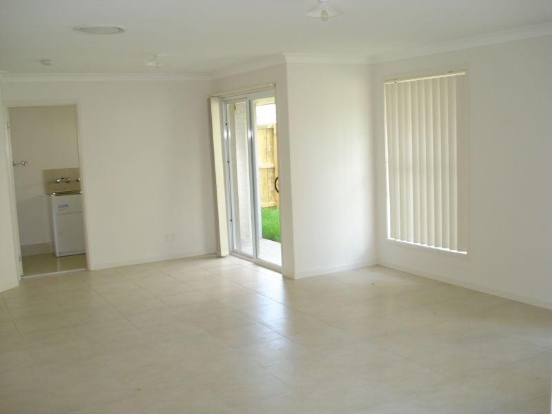 West Hoxton NSW 2171