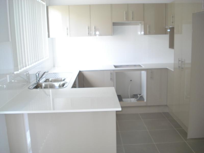 West Hoxton NSW 2171