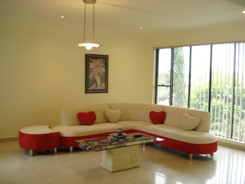 West Hoxton NSW 2171