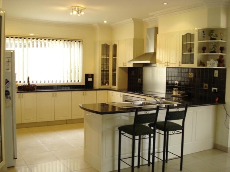 West Hoxton NSW 2171