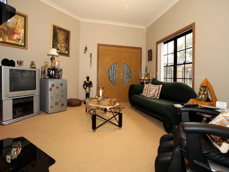 Denham Court NSW 2565