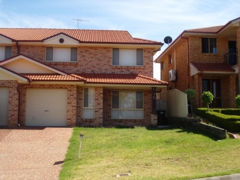 21a Esk Avenue, Green Valley NSW 2168