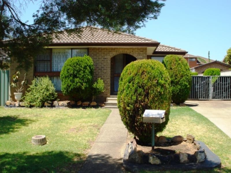 St Johns Park NSW 2176