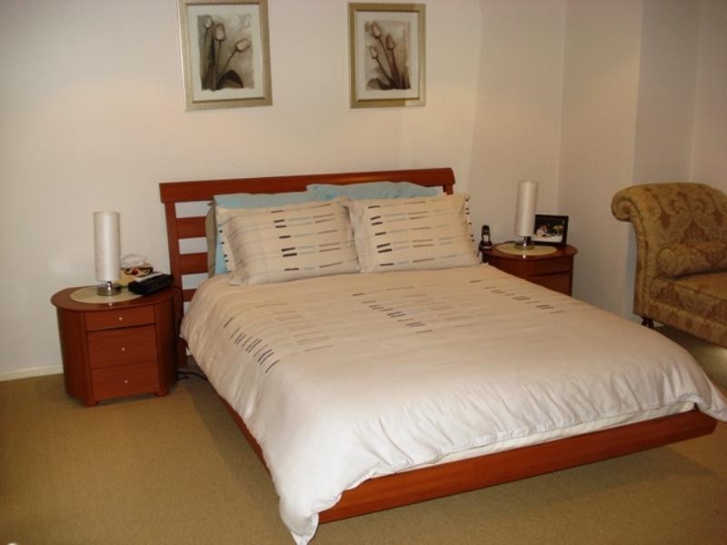 West Hoxton NSW 2171