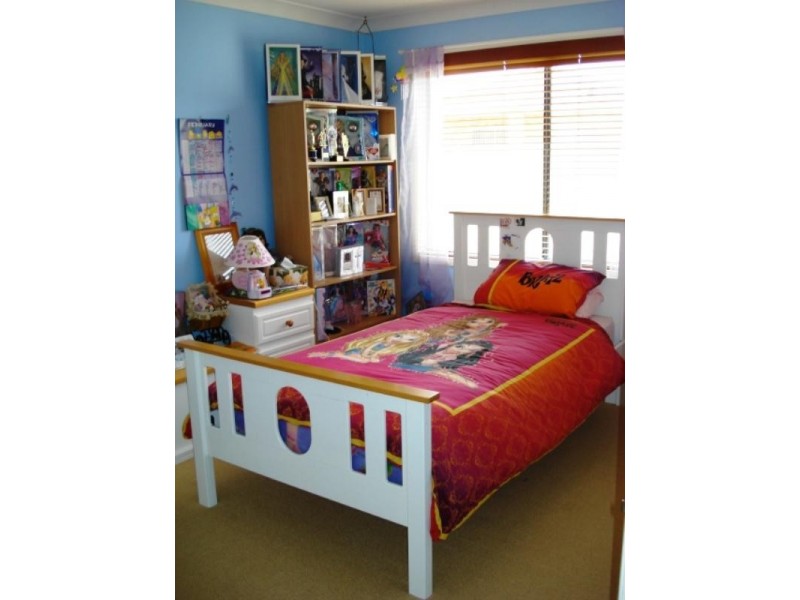 West Hoxton NSW 2171