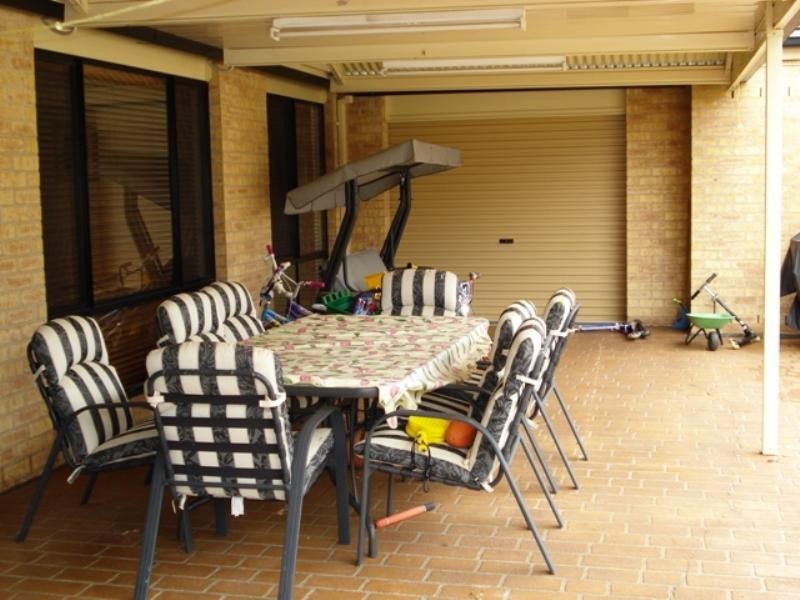 West Hoxton NSW 2171