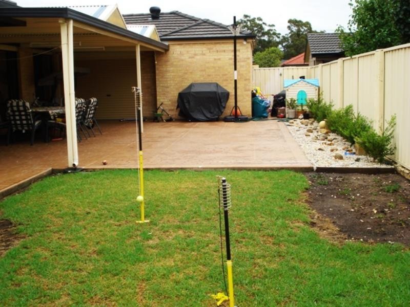 West Hoxton NSW 2171