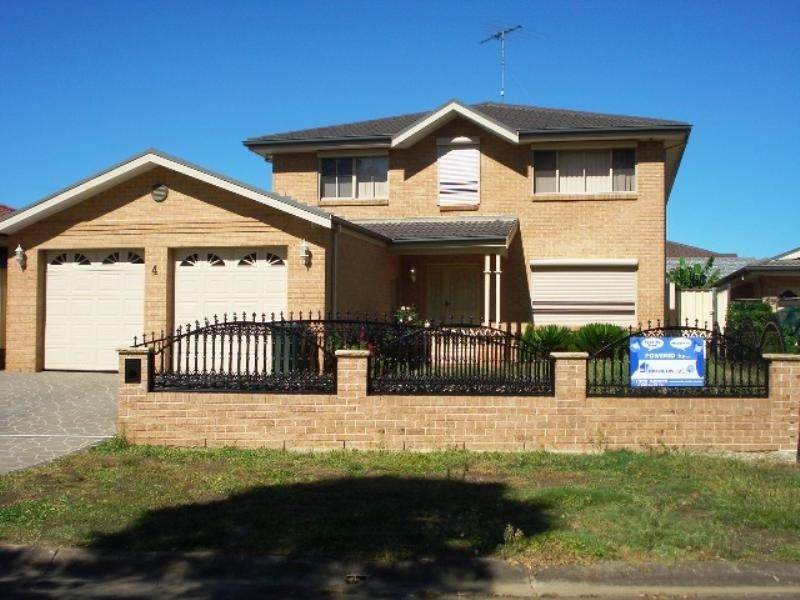 4 Newry Place, Hinchinbrook NSW 2168