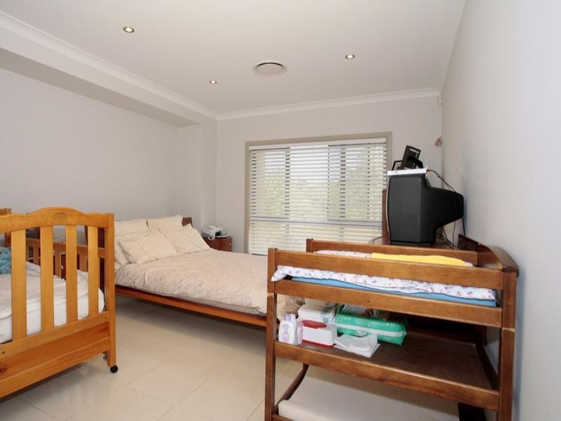 West Hoxton NSW 2171