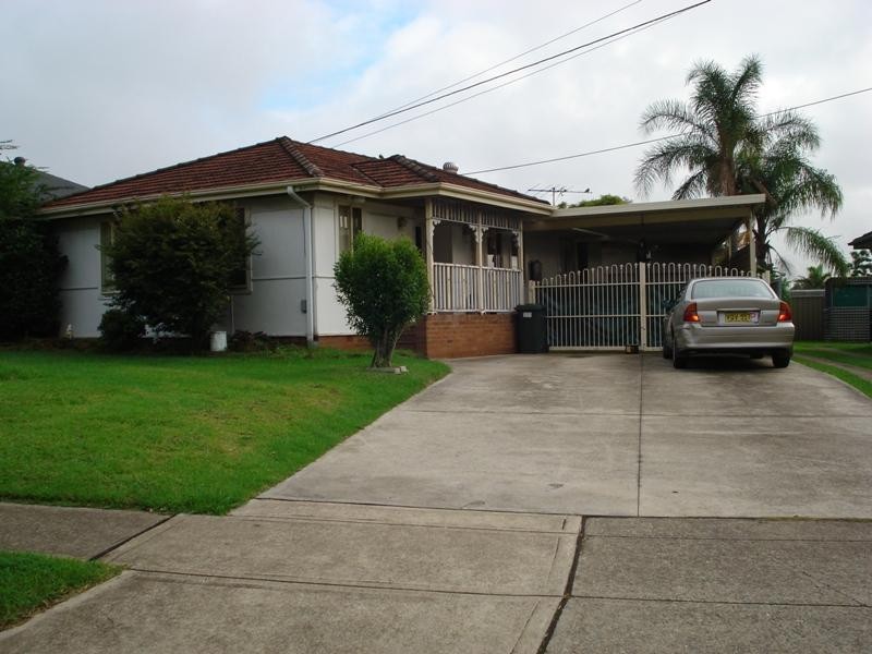 Heckenberg NSW 2168