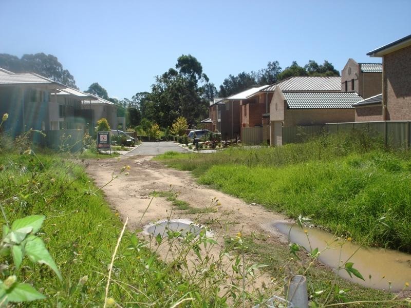 10 Howlett Close, Chipping Norton NSW 2170