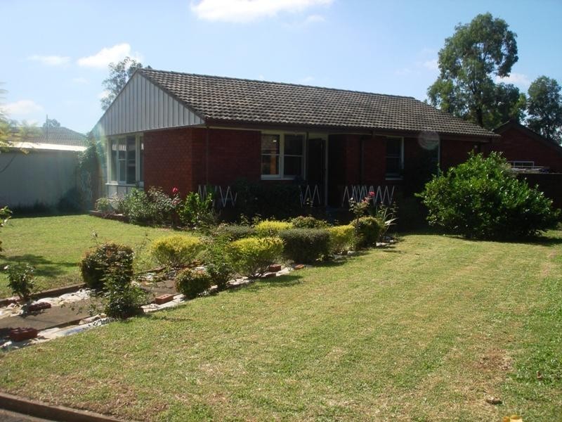 10 Selwyn Place, Cartwright NSW 2168
