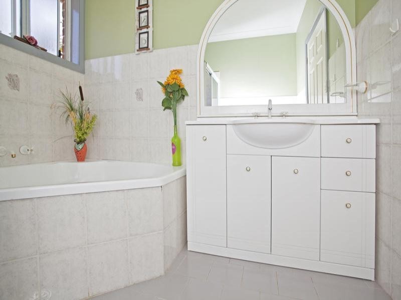 Green Valley NSW 2168