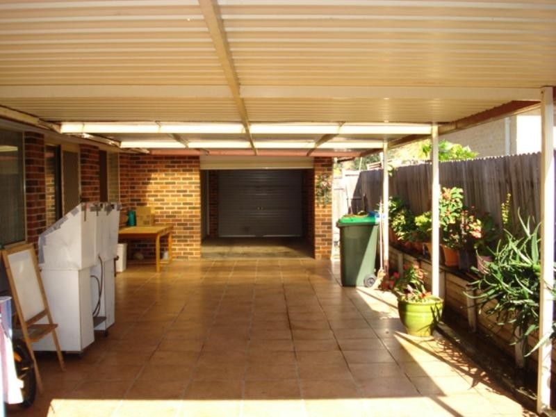 Hoxton Park NSW 2171