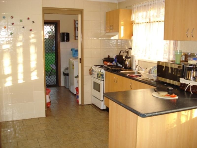 Bossley Park NSW 2176