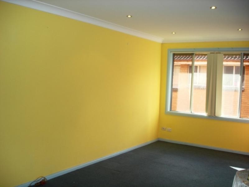 9/12 Drummond Street, Warwick Farm NSW 2170