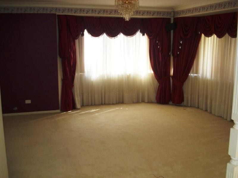 Hoxton Park NSW 2171