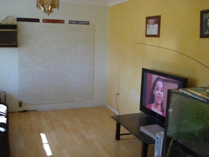 Hoxton Park NSW 2171