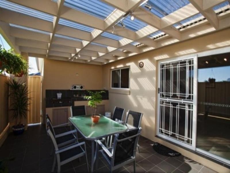 West Hoxton NSW 2171