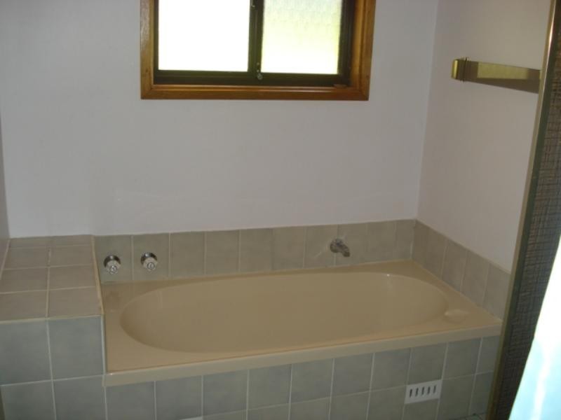 Bossley Park NSW 2176