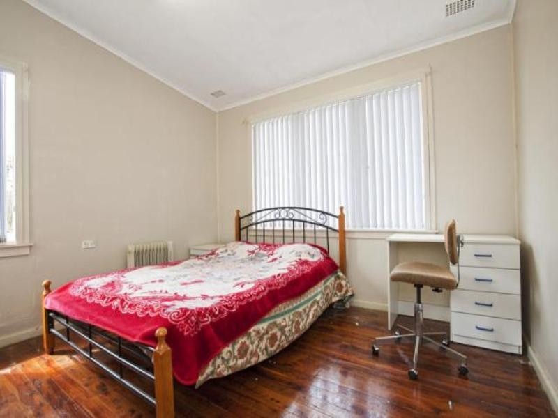 25 Bungulla Street, Sadleir NSW 2168