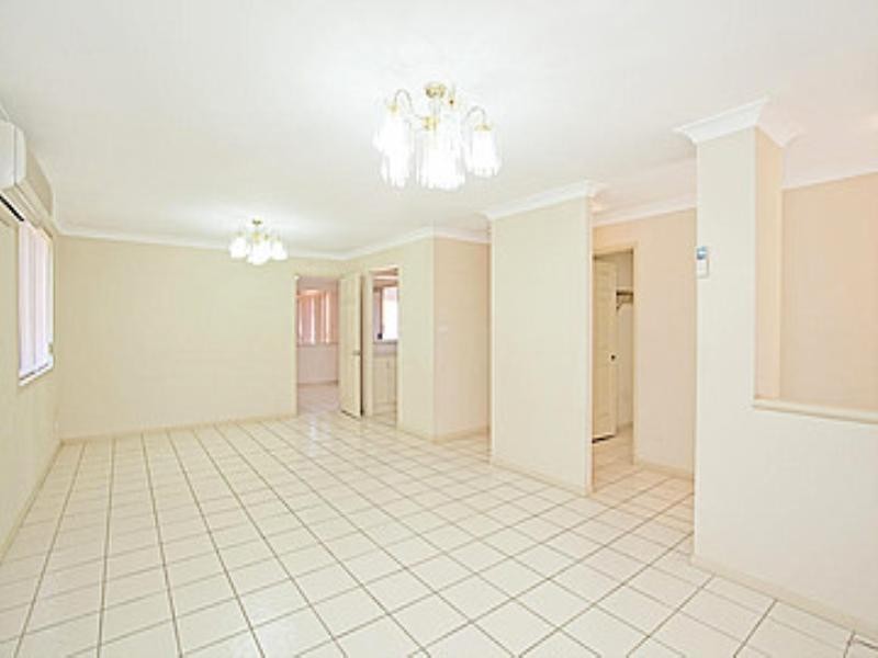 25 Andrews Circuit, Horningsea Park NSW 2171