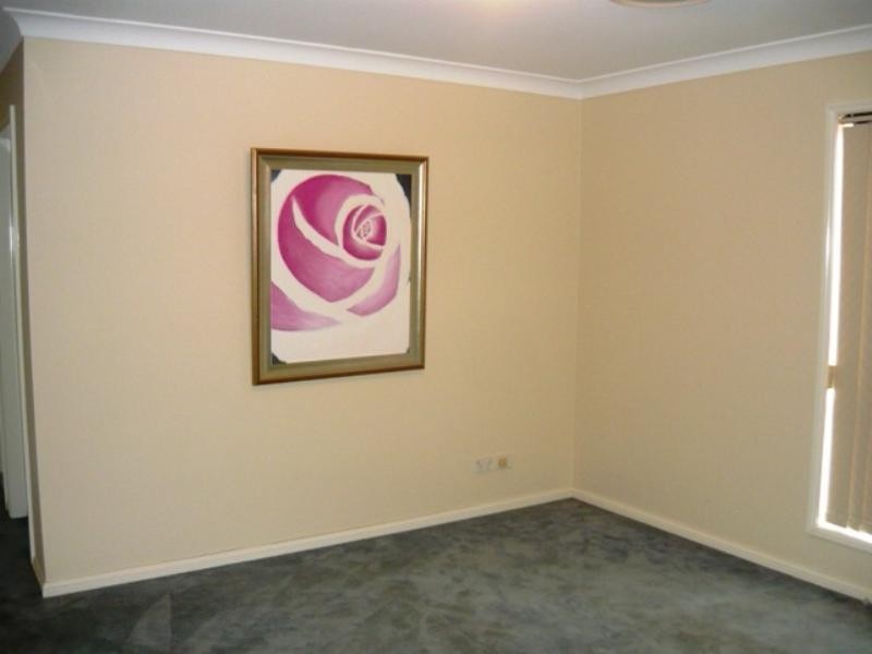 7 Gerarda Place, West Hoxton NSW 2171