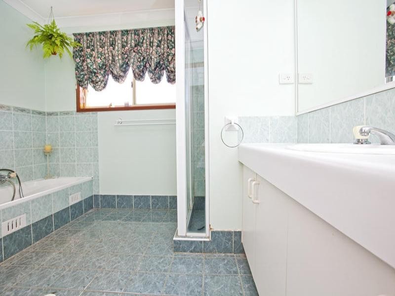 21 Groote Avenue, Hinchinbrook NSW 2168