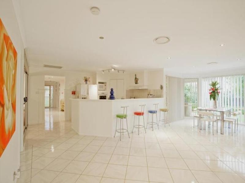 West Hoxton NSW 2171