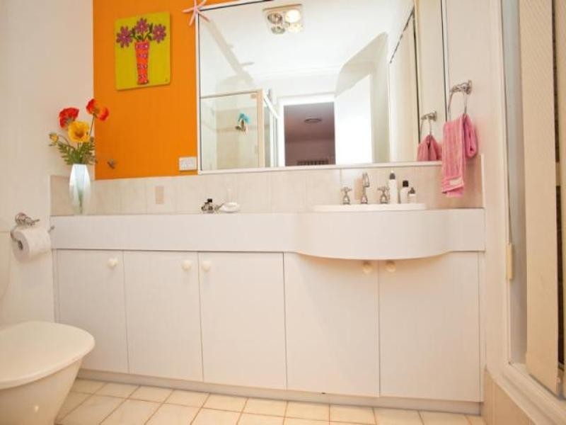 West Hoxton NSW 2171