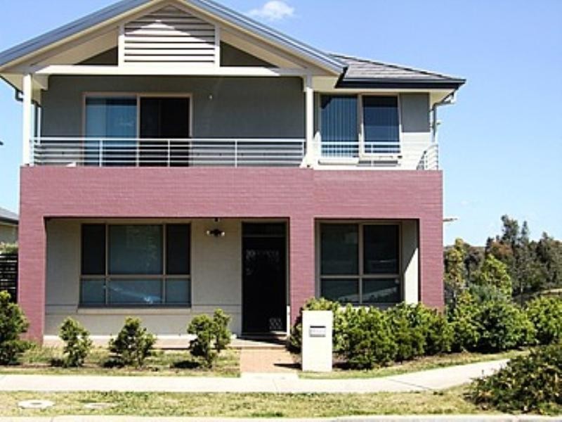 60 Riddell Street, West Hoxton NSW 2171