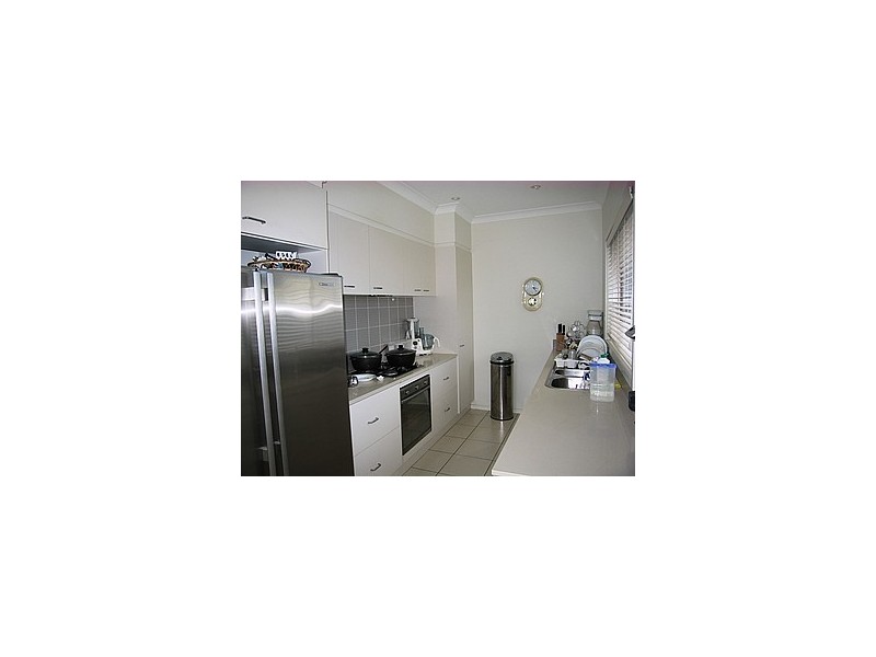 60 Riddell Street, West Hoxton NSW 2171
