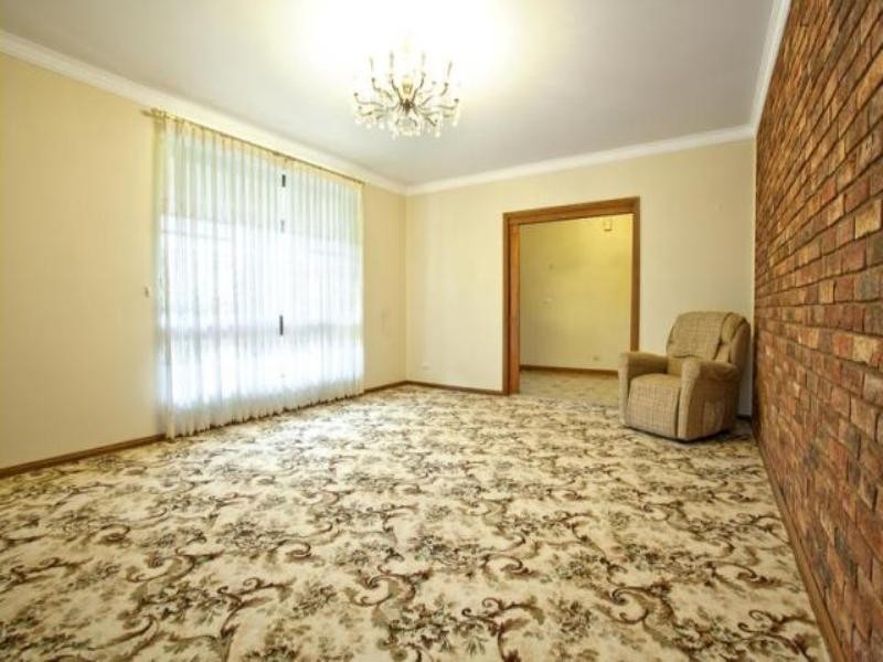 Bossley Park NSW 2176