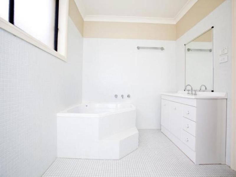 Green Valley NSW 2168