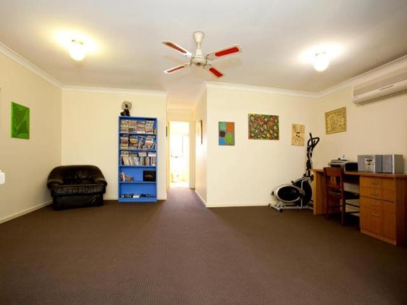 Greenfield Park NSW 2176